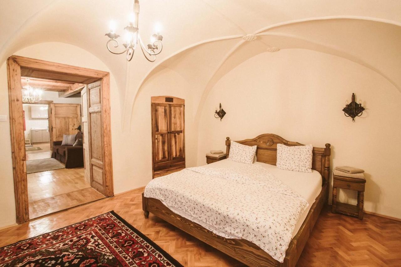 Апартаменти Casa Schobeln Брашов Екстер'єр фото